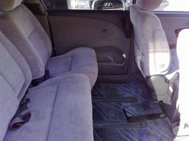 2002 Toyota Estima