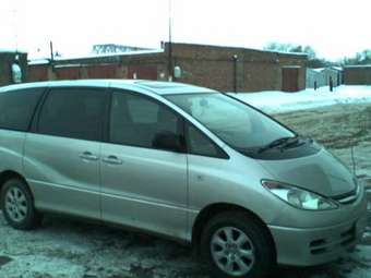 2002 Toyota Estima