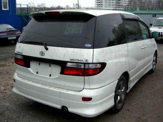2002 Toyota Estima