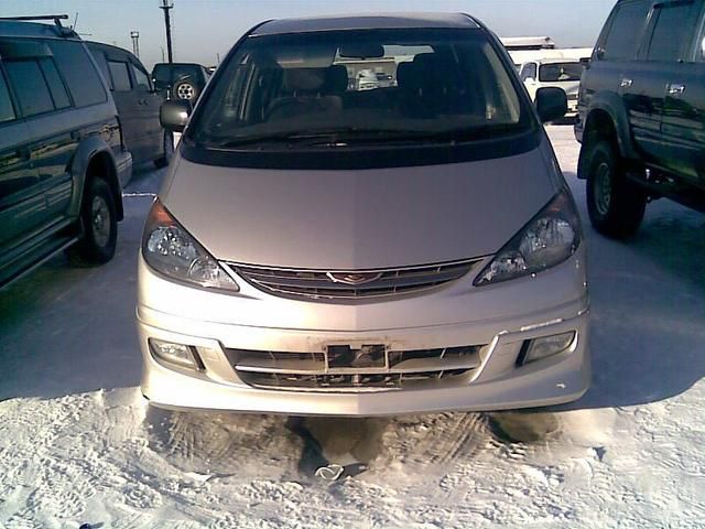 2002 Toyota Estima