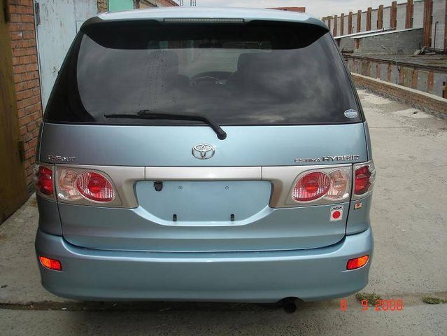 2002 Toyota Estima