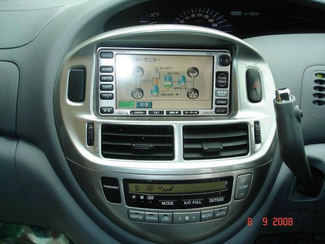 2002 Toyota Estima