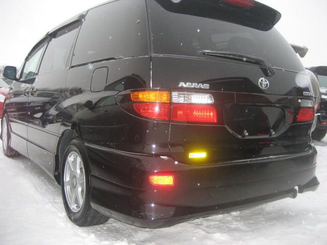 2002 Toyota Estima