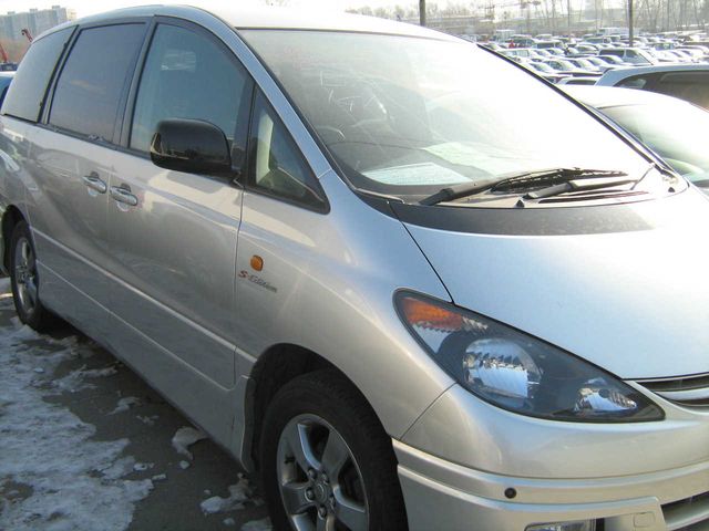 2002 Toyota Estima