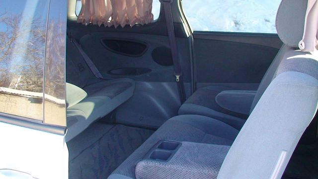 2002 Toyota Estima