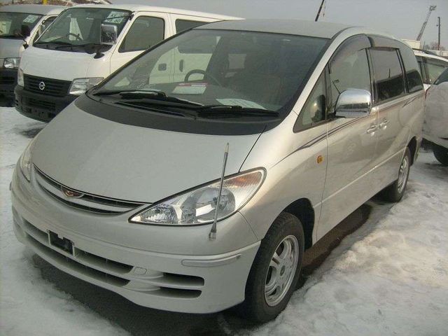 2002 Toyota Estima