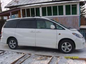 2002 Estima