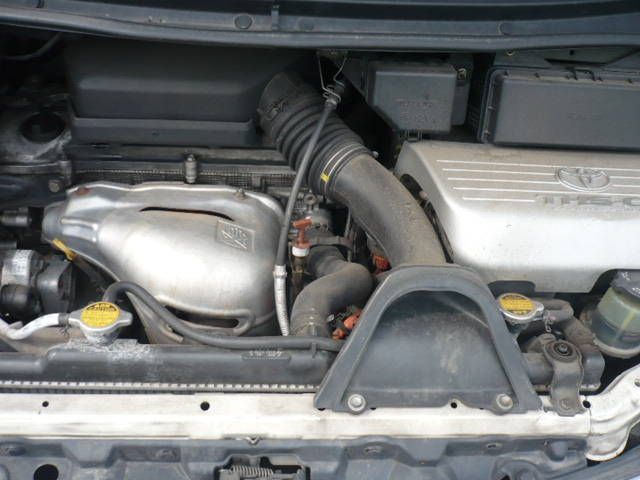 2002 Toyota Estima