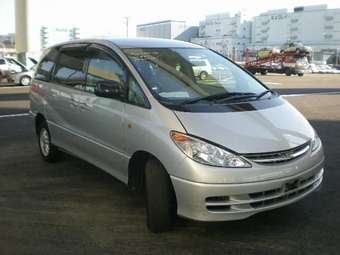 2002 Toyota Estima