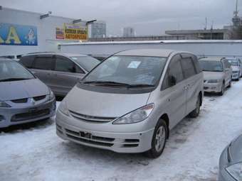 2002 Toyota Estima