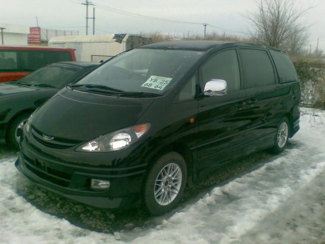 2002 Toyota Estima