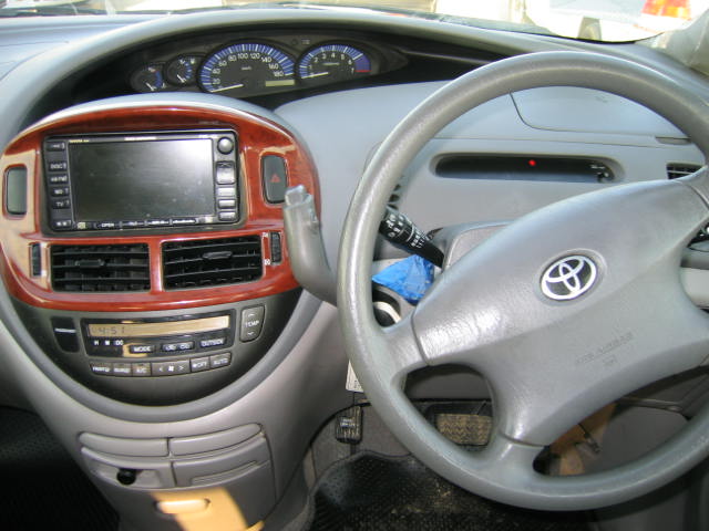 2002 Toyota Estima For Sale