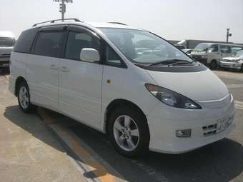 2002 Toyota Estima Pictures