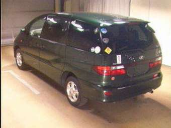 2002 Toyota Estima Pics