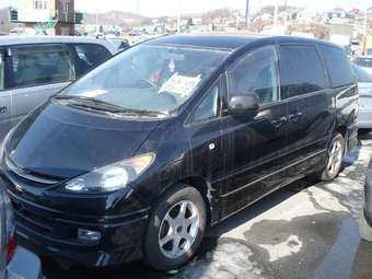 2002 Toyota Estima Pictures