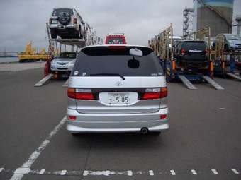 2002 Toyota Estima Pictures