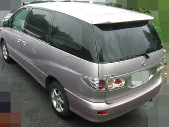 2002 Toyota Estima Wallpapers