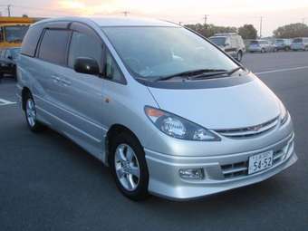 2002 Toyota Estima Pictures