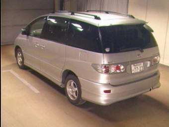 2002 Toyota Estima Pictures