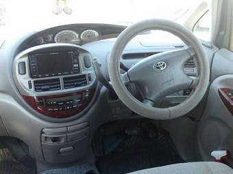 2002 Toyota Estima For Sale