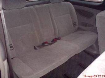2002 Toyota Estima Wallpapers