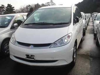 2002 Toyota Estima Pictures
