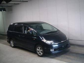 2002 Toyota Estima Photos