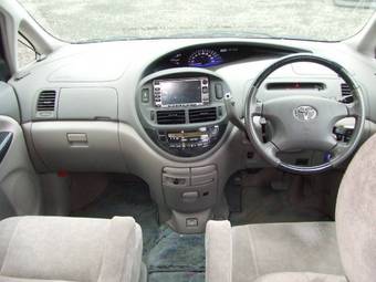 2002 Toyota Estima For Sale