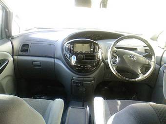 2002 Toyota Estima For Sale