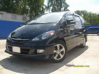 2002 Toyota Estima Pictures