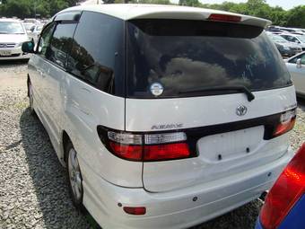 2002 Toyota Estima Images