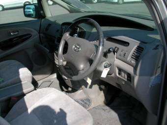 2002 Toyota Estima For Sale