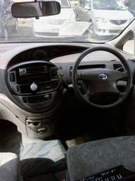 2002 Toyota Estima For Sale