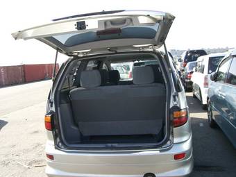 2002 Toyota Estima For Sale