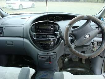 2002 Toyota Estima For Sale