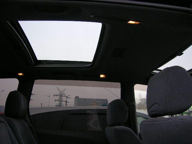 2003 Toyota Estima