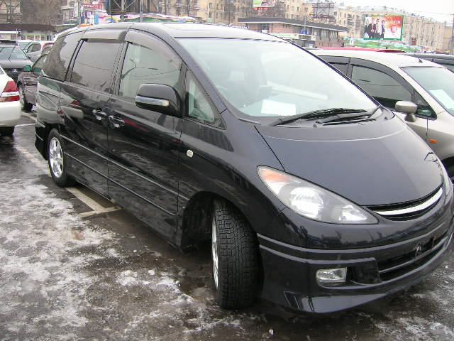 2003 Toyota Estima