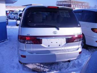 2003 Estima