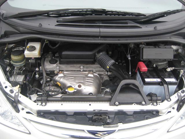 2003 Toyota Estima