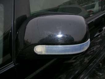 2003 Toyota Estima Pictures