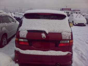 2003 Toyota Estima Pictures