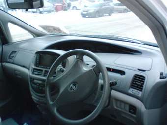 2003 Toyota Estima For Sale