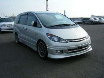 2003 Toyota Estima Pictures