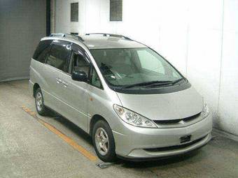 2003 Toyota Estima Pictures