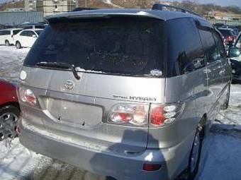 2003 Toyota Estima Pictures