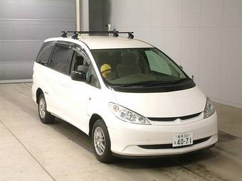 2003 Toyota Estima Photos