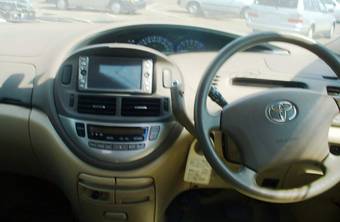 2003 Toyota Estima For Sale