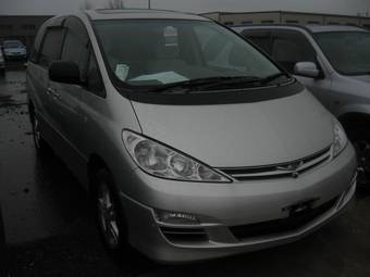 2005 Toyota Estima Pictures