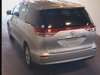 2006 Toyota Estima Images