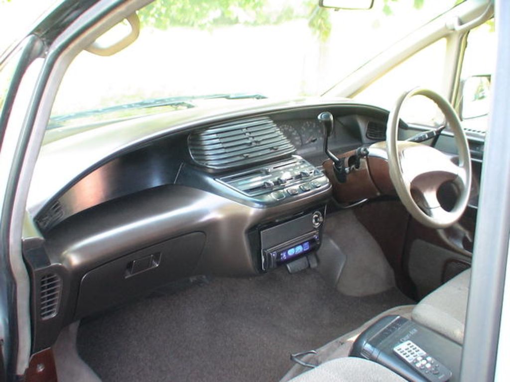1993 Toyota Estima Emina
